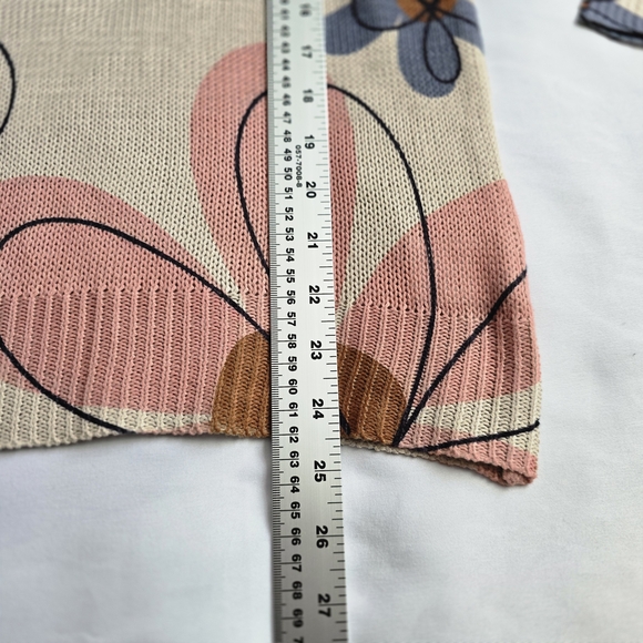 Floral Knit Long Sleeve Women's Top - Picture 3 of 6